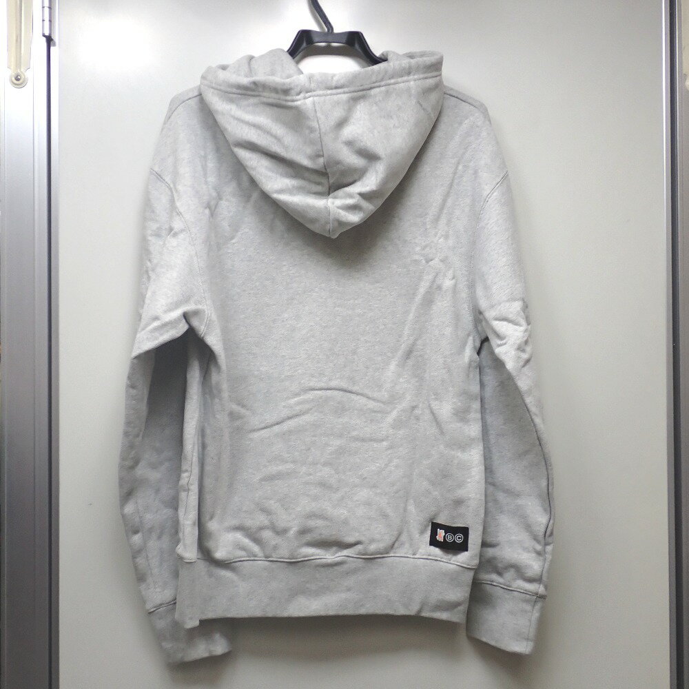 ナイキ プルオーバープリントパーカー ジョーダンコラボ DX6317-050 グレー系 Sサイズ【質みなみ・二又瀬店】【質屋】 NIKE【中古】【新古品・未使用】 Ft1191901