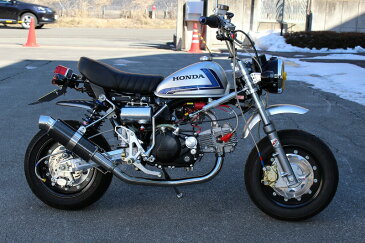 モンキーZ50Jストリートベーシックマフラーカーボン ミニモト(Minimoto) 【ホンダ4miniパーツ】
