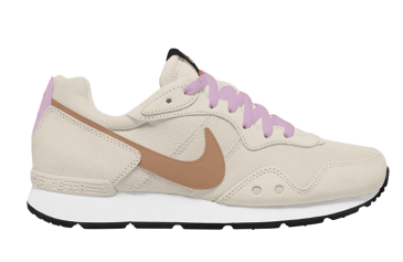 ナイキ スニーカー レディース NIKE ウィメンズ ベンチャーランナー CK2948 102 ローカット 白 黒 運動靴 ランニング ストリート ベージュ ピンク グレー ホワイト WMNS VENTURE RUNNER 通学 かわいい おしゃれ 23cm 23.5cm 24cm 24.5cm