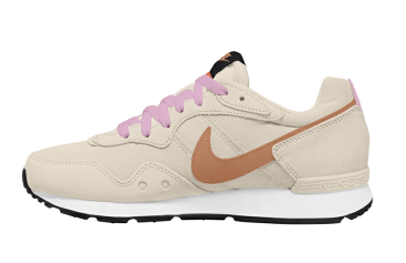 ナイキ スニーカー レディース NIKE ウィメンズ ベンチャーランナー CK2948 102 ローカット 白 黒 運動靴 ランニング ストリート ベージュ ピンク グレー ホワイト WMNS VENTURE RUNNER 通学 かわいい おしゃれ 23cm 23.5cm 24cm 24.5cm