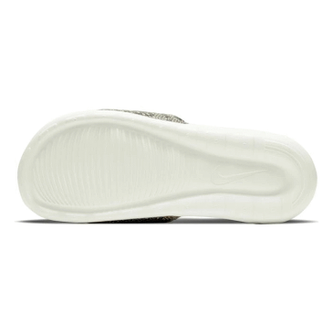 メンズ ナイキ 低反発 シャワー サンダル ウィメンズ ビクトリーワン スライド プリント9676-007 NIKE W VICTORI ONE SLIDE 男性 限定 金 黒 ブラック ゴールド ブラウン ヒョウ柄 パイソン かっこいい プレゼント おしゃれ ベナッシ 正規品 25cm 26cm 27cm 28cm 29cm