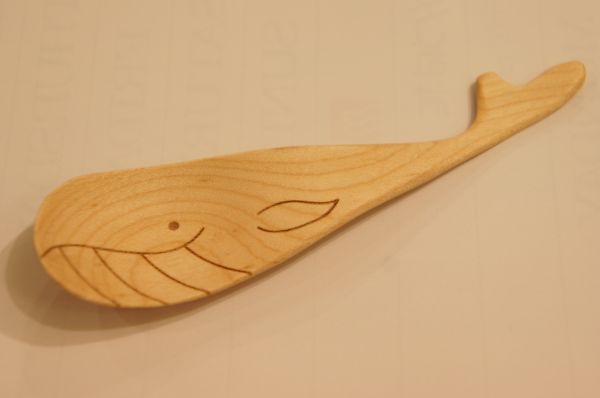 クジラの木製スプーン・動物たちのカトラリー