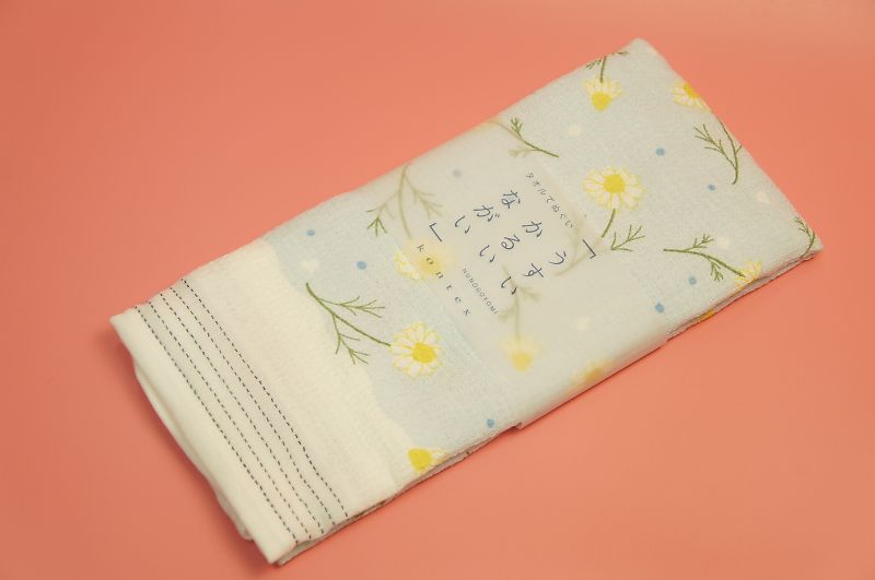 てぬぐいたおる 「カモミール」