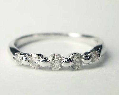 0.26ctダイヤモンドピンキーリング