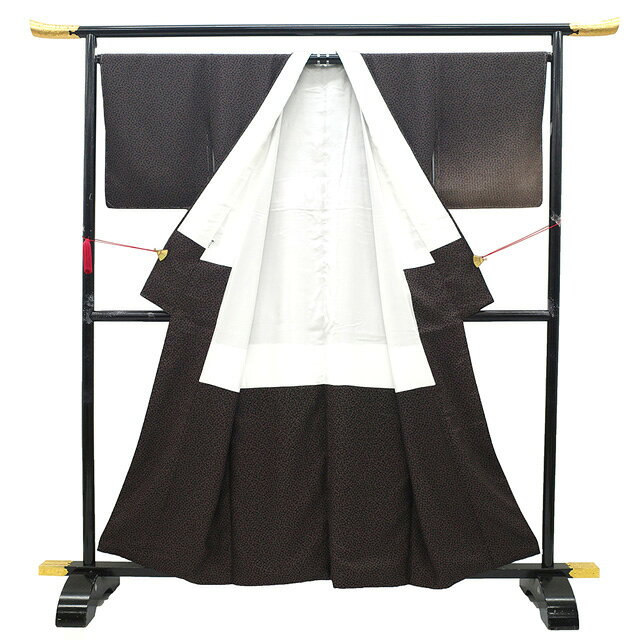 【新古品】 訪問着 着物 未使用 正絹 袷 黒 茶ベージュ 梅鉢 縞 カジュアル 着物 身幅大きめサイズ 春 秋 冬 仕立て上がり 身丈159 裄丈66 ふくよか Mサイズ みやがわ sb15534