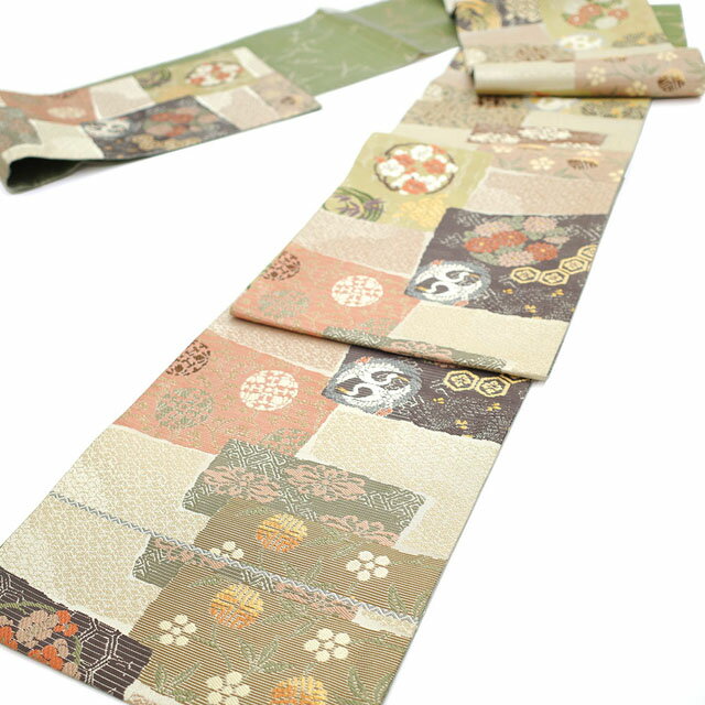 【新古品】 誉田屋源兵衛 袋帯 フォーマル 正絹 絹 金銀糸 ホワイトベージュ 色紙 花古典 名物裂 紗張り 未使用 春 秋 冬 仕立て上がり みやがわ sb50797