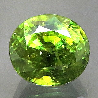 グリーンスフェン 含バナジウムスフェン ルース 2.55ct 黄緑 強テリ！マダガスカル 瑞浪鉱物展示館 5277