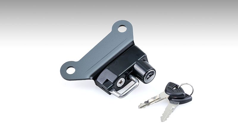 キジマ ヘルメットロック GSX-8R/S(8BL-EM1AA) / 303-1620(2)