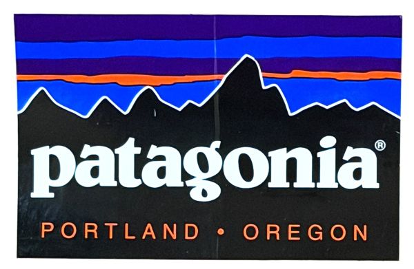 樂天商城 - 【マニア・コレクター】訳有 パタゴニア ステッカー ポートランド オレゴン 一列 PATAGONIA PORTLAND STICKER コレクション 海外 店舗 限定 アメリカ 紙 シール