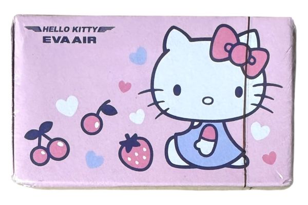 エバー航空 × サンリオ トランプ ハロー キティ EVA AIR CARDS 苺 航空機 HELLO KITTY SANRIO ノベルティ コラボ シール コレクション 新品