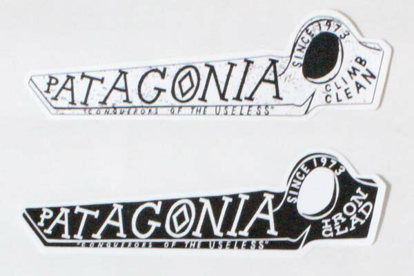 訳あり パタゴニア ステッカー キープオンピトン 白 黒 2種セット PATAGONIA STICKERS SET キャンプ ギア カスタム デコ シール ネコポス