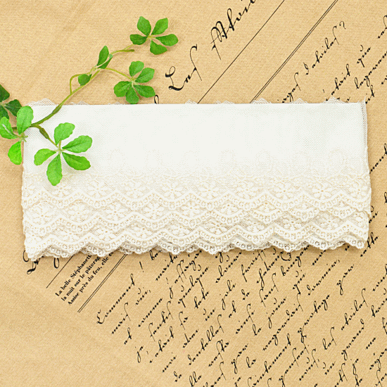 チュールレース4.2ｍ