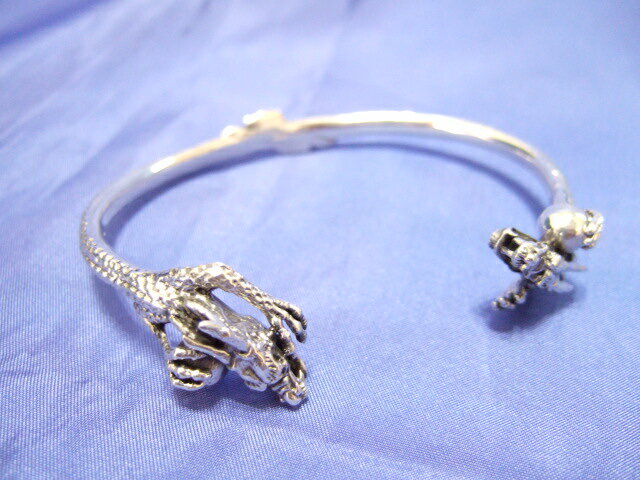 横浜最新 シルバー925龍♪ドラゴン バングル33.2g巾16ミリ33t*