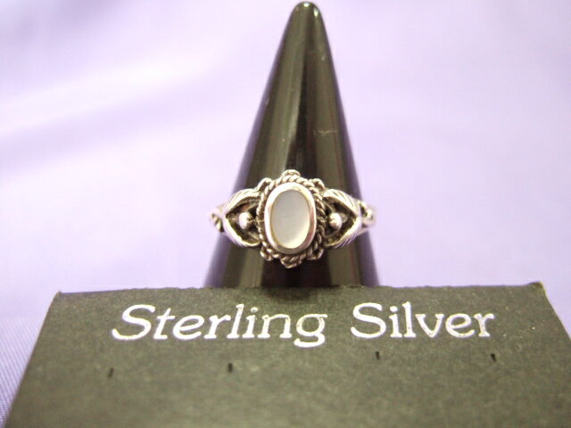 横浜最新シルバー 925SILVER銀ピンキーリング♪魅惑のクラシカル ホワイト 1号メンズ　レディース 送料無料32