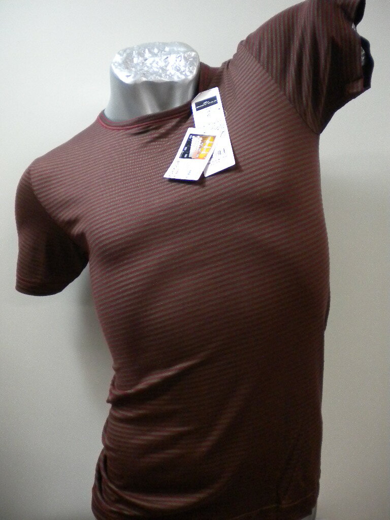 商品説明 素材 ナイロン50%・アクリル25％・キュプラ（ベンベルグ）20%・・ポリウレタン5% サイズ M（胴囲：76-84）、L（胴囲：84-94） 　 特徴 体から出る水分を熱に変える「ホットマジック」。 BODYWILDのカジュアル感とHOTMAGICのあったかさを最大限に活かすことで、ライフスタイルの変化に対応した、着用感にこだわった新しい秋冬インナースタイル。値下げ特価でご提供します。 備考 掲載写真の色合いはお使いの環境（マシン・モニター・OS）により画面上と実物では多少色具合が異なって見える場合もございます。ご了承ください。