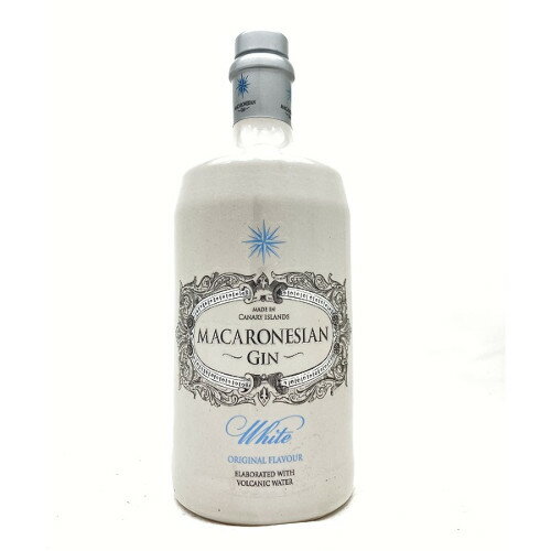 マカロネシア ホワイト ジン 40度 700ml 正規【RPC】【あす楽_土曜営業】【あす楽_日曜営業】【YOUNG zone】【ギフト】 マカロネシア ホワイト ジン 40度 700ml 正規【RPC】【あす楽_土曜営業】【あす楽_日曜営業】【YOUNG zone】【ギフト】
