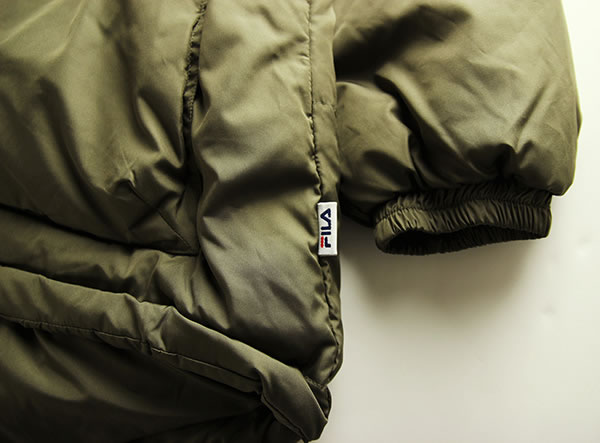 FILA Heritage (フィラ) ダウンジャケット フード付き コート Hood Down Jacket Khaki×Navy スケボー