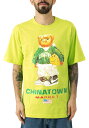 Chinatown Market (`Ci^E}[Pbg) TVc Smiley Sketch Basketball Bear T-Shirt Yellow