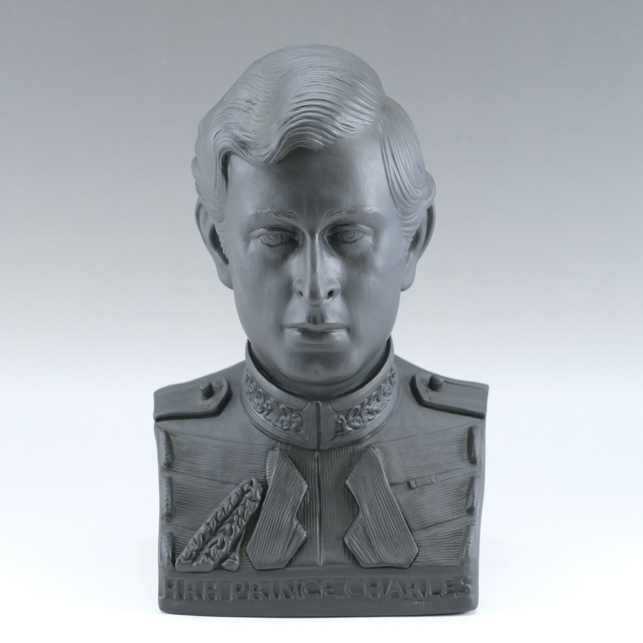 ウェッジウッド Wedgwood ブラック バサルト 置物 オブジェ BUST OF PRINCE CHARLES(チャールズ皇太子) イギリス製 black ...