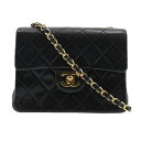 シャネル CHANEL ミニチェーンショルダー ショルダーバッグ マトラッセ ラムスキン フランス製 黒 斜め掛け ターンロック Mini ChainShoul...