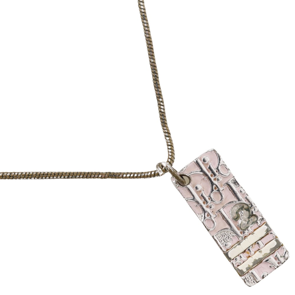 楽天市場】dior ディオール トロッター ネックレス メッキの通販 楽天市場】dior ディオール トロッター ネックレス メッキの通販