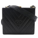 シャネル CHANEL シェブロン ココマーク ショルダーバッグ Vステッチ ヴィンテージ ラムスキン イタリア製 黒 斜め掛け パチン錠 Chevron COCO Mark レディース【中古】