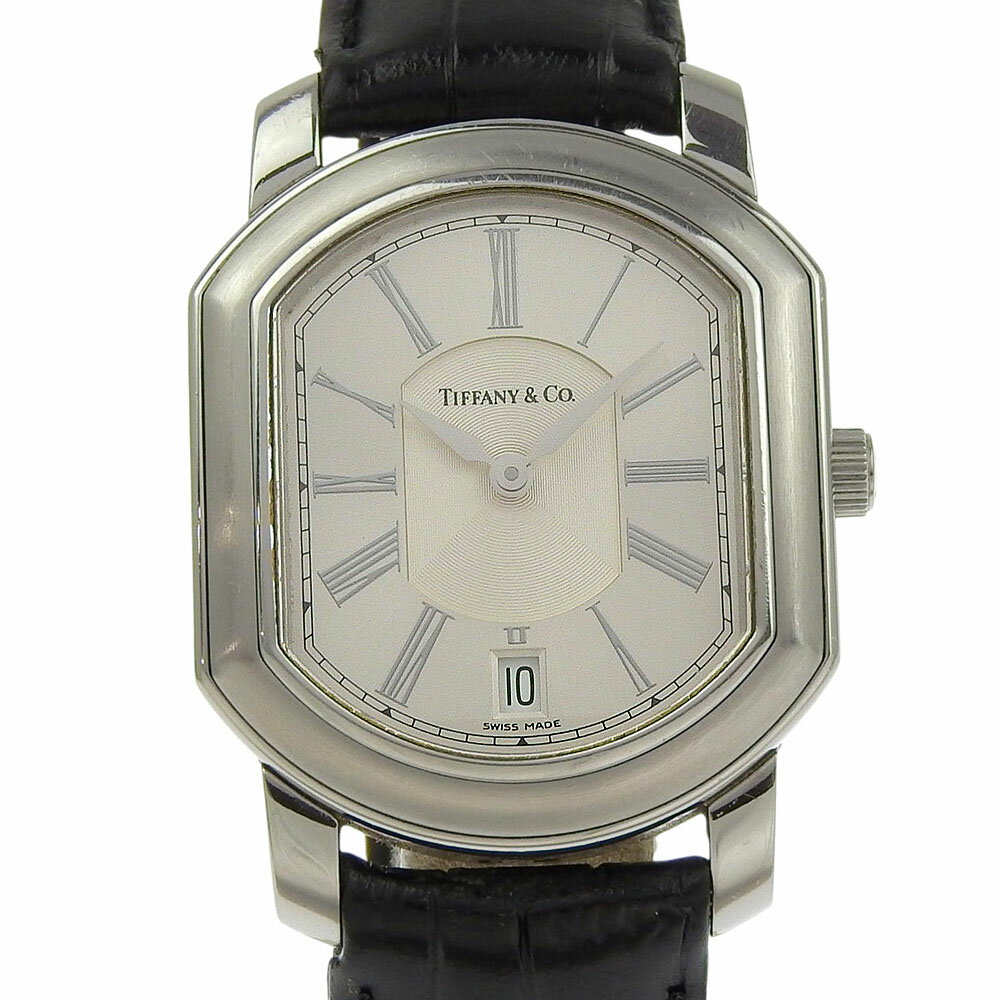 CONDITIONコンディション 本体ランク ベルトランク B+使用感はあるが、目立ったダメージのない中古品 本体ケース：小キズ、サイドに微細キズ、裏蓋部分にキズ ベルト：スレ、使用感あり、遊革なし >>腕時計のベルト調整について DETAIL商品詳細 管理番号I170225005 アイテム腕時計 ブランドTIFFANY&Co./ティファニー モデル名マーククーペ 対象ユニセックス シリアル0402308** 素材ステンレススチール/クロコダイル サイズ ケース：約H44mm x W31.5mm(ラグ含む、リューズ含まず)腕周り：約15～19cmベルト幅：約1.9cmケース厚み：約8mm 仕様 ムーブメント：クオーツディスプレイタイプ：アナログ表示カレンダータイプ：日付表示文字盤カラー：シルバー 重量約50g 付属品なし その他画像にてわからない部分は、遠慮なくお問い合わせください。 #TIFFANY&Co.#腕時計#カラー：シルバー系#ランクB+#ステンレススチール#クロコダイル#ユニセックス#シルバー文字盤 [cacfajda]TIFFANY&Co.ティファニー このブランドを検索