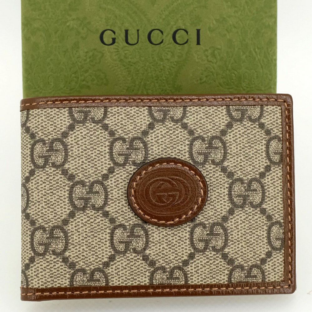 グッチ 革二つ折り財布 メンズ 【未使用品】GUCCI グッチ インターロッキング ミニウォレット 二つ折り財布（小銭入れなし） 673001 箱 保存袋