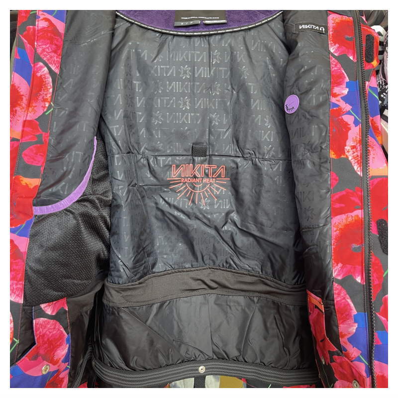 【OUTLET】 NIKITA HAWTHORNE PRINT JKT PANSY Sサイズ ニキータ ホーソーンプリント ジャケット JACKET スノボウェア レディース スノーボード スキー 型落ち アウトレット 日本正規品