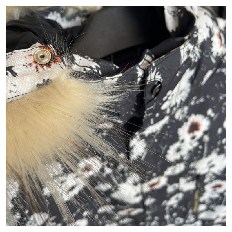 【OUTLET】 NIKITA HAWTHORNE PRINT JKT DAISY Sサイズ ニキータ ホーソーンプリント ジャケット JACKET スノボウェア レディース スノーボード スキー 型落ち アウトレット 日本正規品