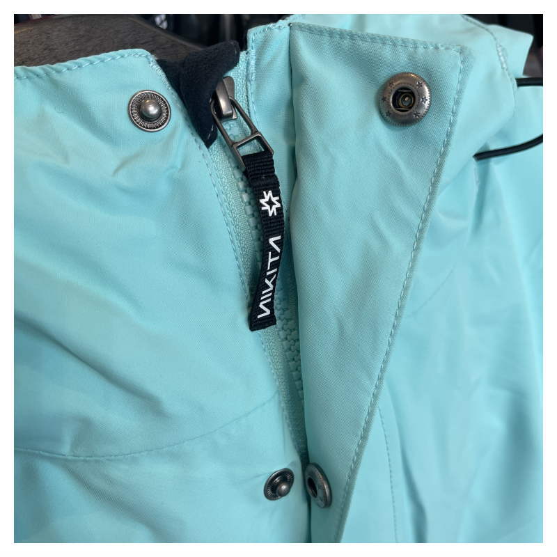 【OUTLET】 NIKITA SITKA JKT MOUNTAIN BLUE Sサイズ ニキータ シトカ ジャケット JACKET スノボウェア レディース スノーボード スキー 型落ち アウトレット 日本正規品