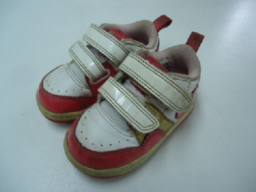 【中古】【あす楽可】【NIKE ナイキ】女の子ベビースニーカー☆11cm☆ピンク系