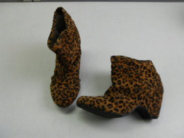 【中古】【あす楽可】未使用品♪超美品♪ソールが軟らかいのが嬉しい♪ヒョウ柄が可愛カッコイイ♪mysty woman(ミスティ ウーマン)☆ブーティ☆Lサイズ(23.5cm)☆ヒール高 約8.5cm