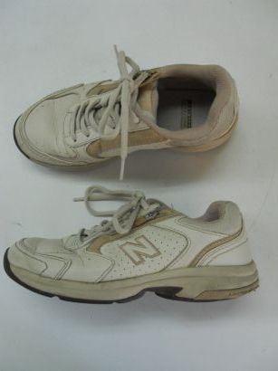 【中古】【あす楽可】New Balance【ニューバランス】■レディース■スニーカー■22.5cm■ベージュ■ウォーキングに適したニューバランスの一足♪