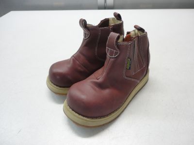 【中古】【あす楽可】OSHKOSH【オシュコシュ】■キッズ■ショートブーツ■18.0cm/2E■レッドブラウン■カジュアルなデザインで普段使いにピッタリの一足です♪