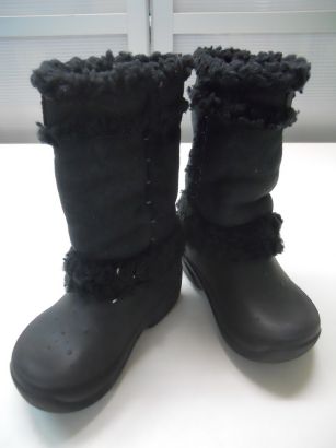 【中古】【あす楽可】◎大人気ブランド★☆★CROCS/クロックス▼キッズボア付きブーツ▼C10.11/17.5cm▼ブラック▼クロスライト×ボア▼防寒▼