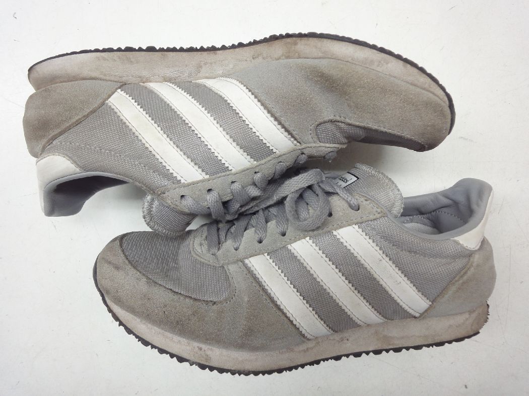 adidas/アディダス■23.0cm/US5/UK41/2/FR371/3/CHN230■ZX RACER S79203 レーサー ランニングシューズ ローカットスニーカー■グレー/ホワイト/ブラック■スポーツ、ランニングからタウンシューズとしてまで、様々なシーンに☆【中古】