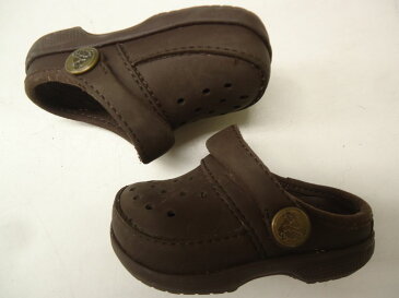 【中古】crocs/クロックス■カラーライト クロッグ 200363/ベビー キッズサンダル■c5(13.0cm)■ダークブラウン■革新的な新素材、「カラーライト」で今までにない柔らかさ、軽さとシックな色合いを実現♪