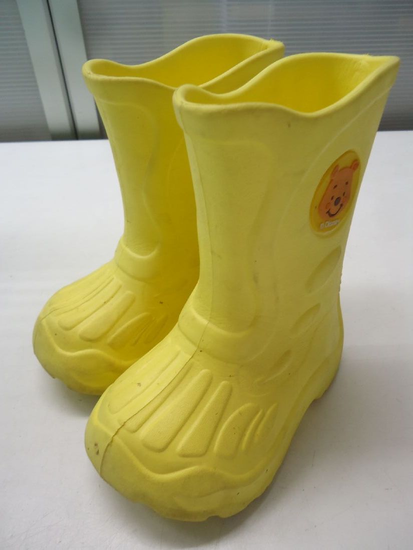 【中古】くまのプーさん クロッグ風 レインブーツ キッズ■16.0cm■イエロー■crocsのような軽い素材で雨の日のお出掛けなどにも最適◎