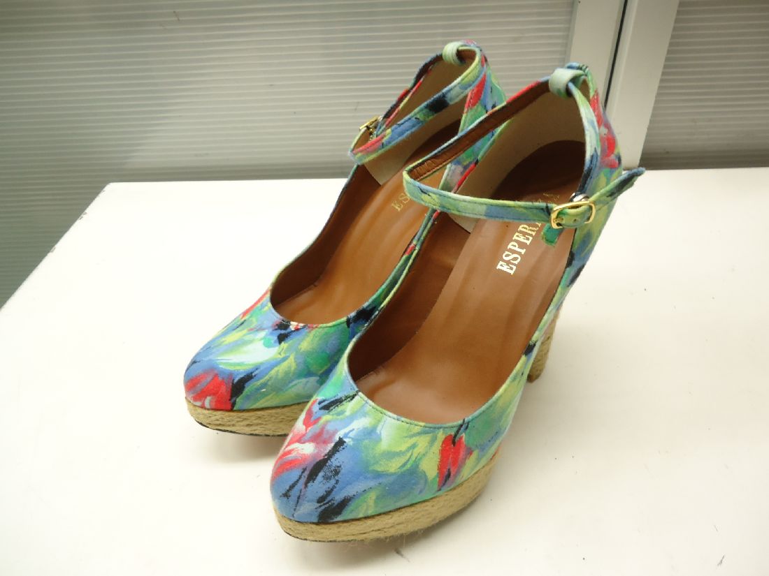 状態良好◎ESPERANZA/エスペランサ■23.5cm■レディース ストラップパンプス■レッド/グリーン/ブルー/ブラ..