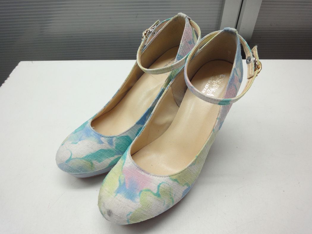 高品質の日本製◎ESPERANZA/エスペランサ■22.0cm■フラワー 花柄 ストラップ パンプス■マルチカラー(ブル..