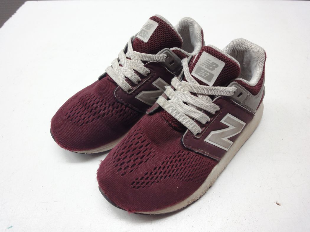 new balance/ニューバランス■18.5cm■KA247 BMP キッズ ローカットスニーカー シューズ■BMP BURGUNDY/バーガンディ■2018年10月発売モデル◎大人気のLIFESTYLEモデル「247v2」のキッズバージョンで大人なカラーリングの一足☆【中古】