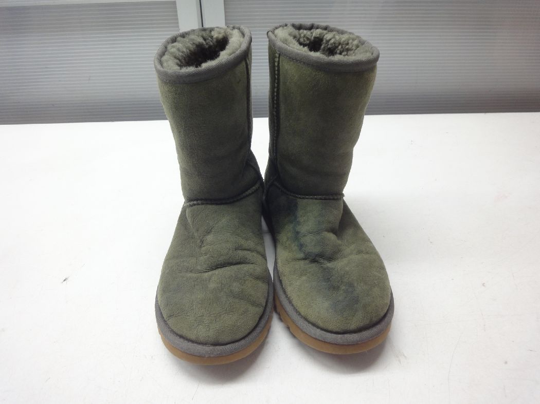 UGG/アグ◆CLASSIC SHORT 2/クラシック ショート 2◆レディース ムートンブーツ◆23.0cm◆5825【中古】