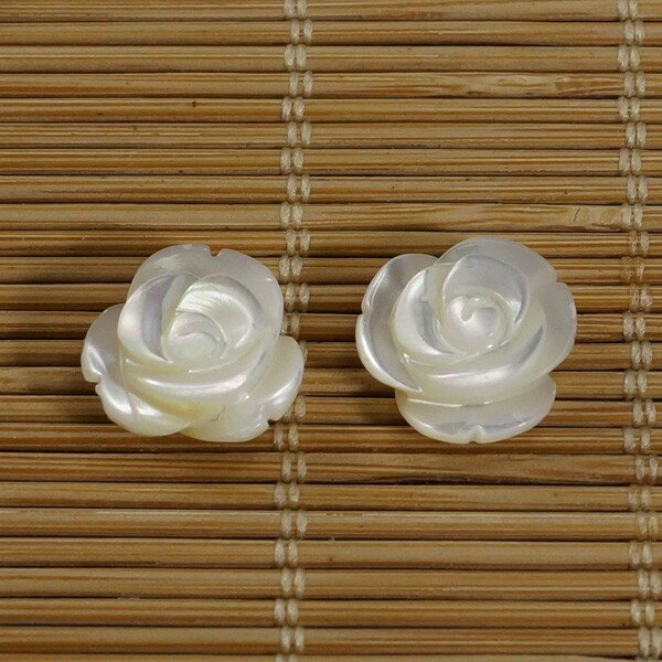 シェルパーツ　白蝶貝　薔薇　10mm 1個入　横穴　アクセサリーパーツ　ネックレス　ピアス　手芸品