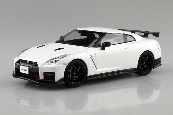 【送料無料】　アオシマ 1/24 楽プラ スナップカー No.05-BW R35 NISSAN GT-R NISMO 2017 ブリリアントホワイトパール 色分け済プラモデル