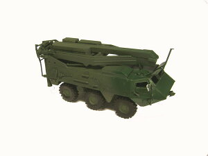8月再入荷予定 【送料無料】 プラッツ 1/72 フィンランド軍 Sisu xa-182 M87M J-1000ターゲット捕捉レーダー搭載仕様 プラモデル FIP-8