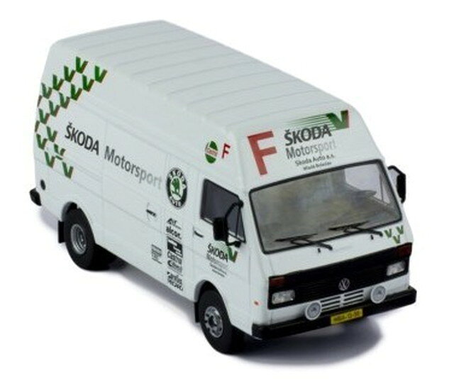 【送料無料】　IXO MODELS 1/43 VW LT45 LWB アシスタントカー「SKODA MOTORSPORT」 完成品ダイキャストミニカーRAC412