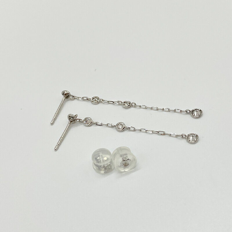 ダイヤモンドピアスK18WGジュエリー【中古】