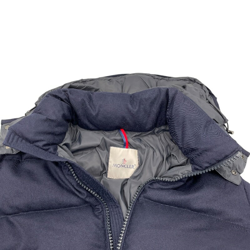 モンクレール MONCLER MONTGENEVREダウンジャケット C20914033805 54272 ネイビー ウール メンズ ダウンジャケット【中古】