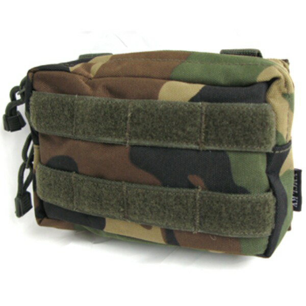 ウェストポーチ ウエストバッグ ウッドランド モール対応 防水布使用 外ナイロン100％ 裏ラバーコーテ..